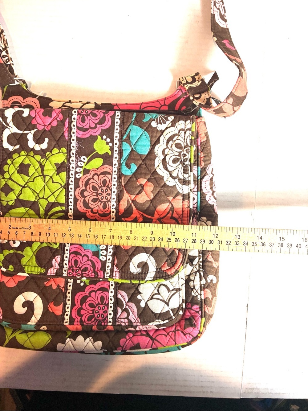 Vera Bradley Lola Medium Floral Print Quilted Flap Crossbody Shoulder Bag Travel - Picture 11 of 11